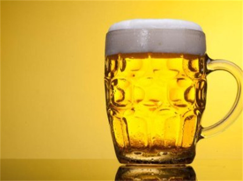 啤酒品牌大介绍奋斗里他们喝的啤酒竟然是这个 啤酒品牌大介绍奋斗里他们喝的啤酒竟然是这个